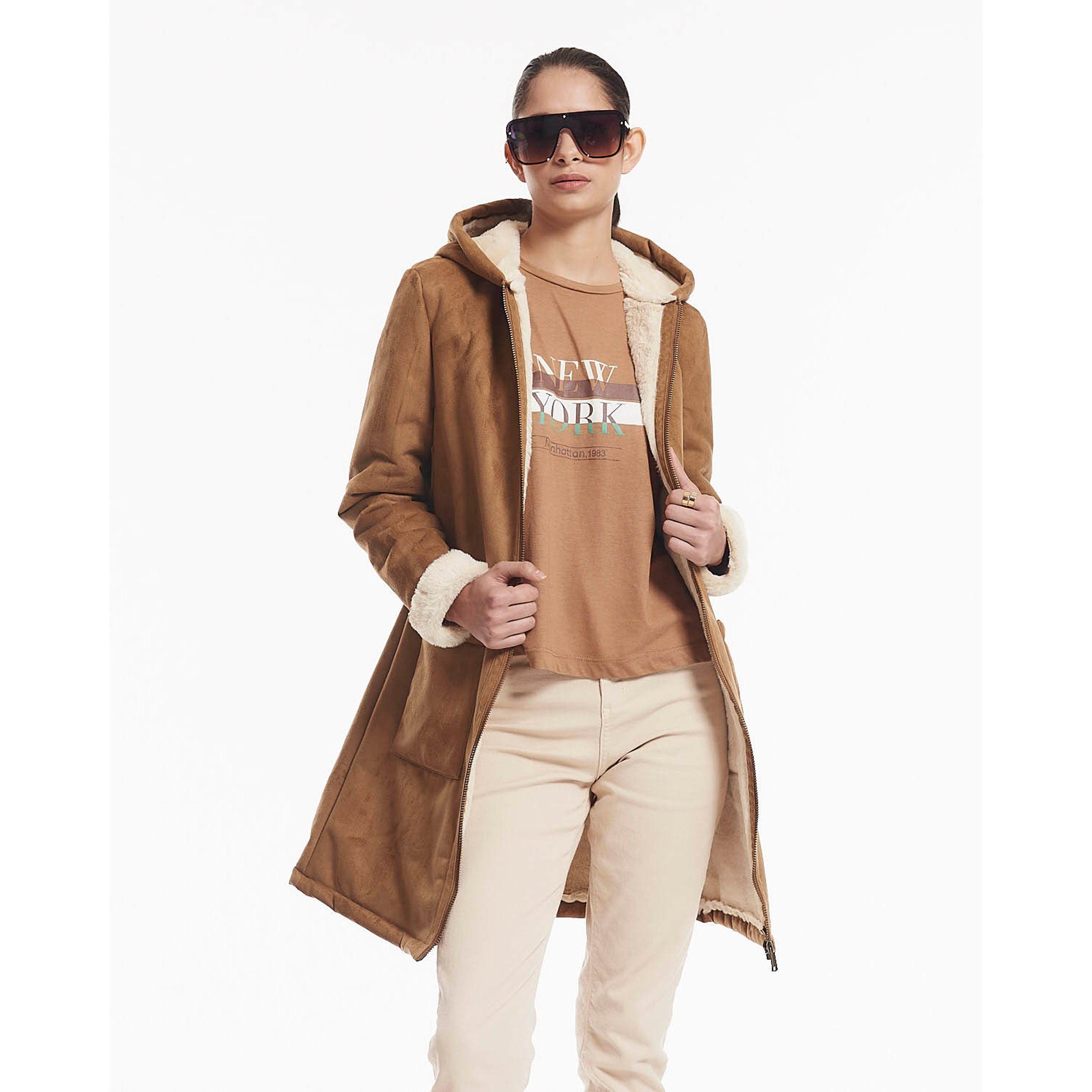 Chaqueta Tipo Gamulán Negra Ash - Calce Regular - Compra Ahora | Dafiti  Chile