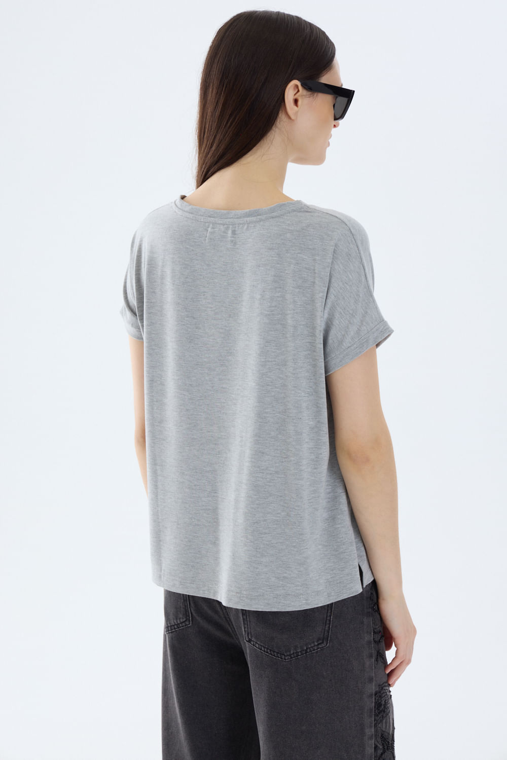 Remera amplia Paris de Portsaidsaa — imagen 4