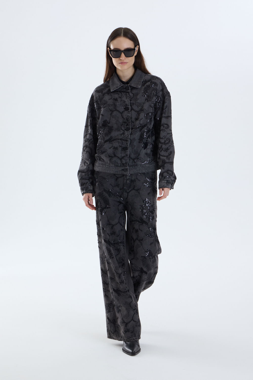 Campera bordada denim night bloom
