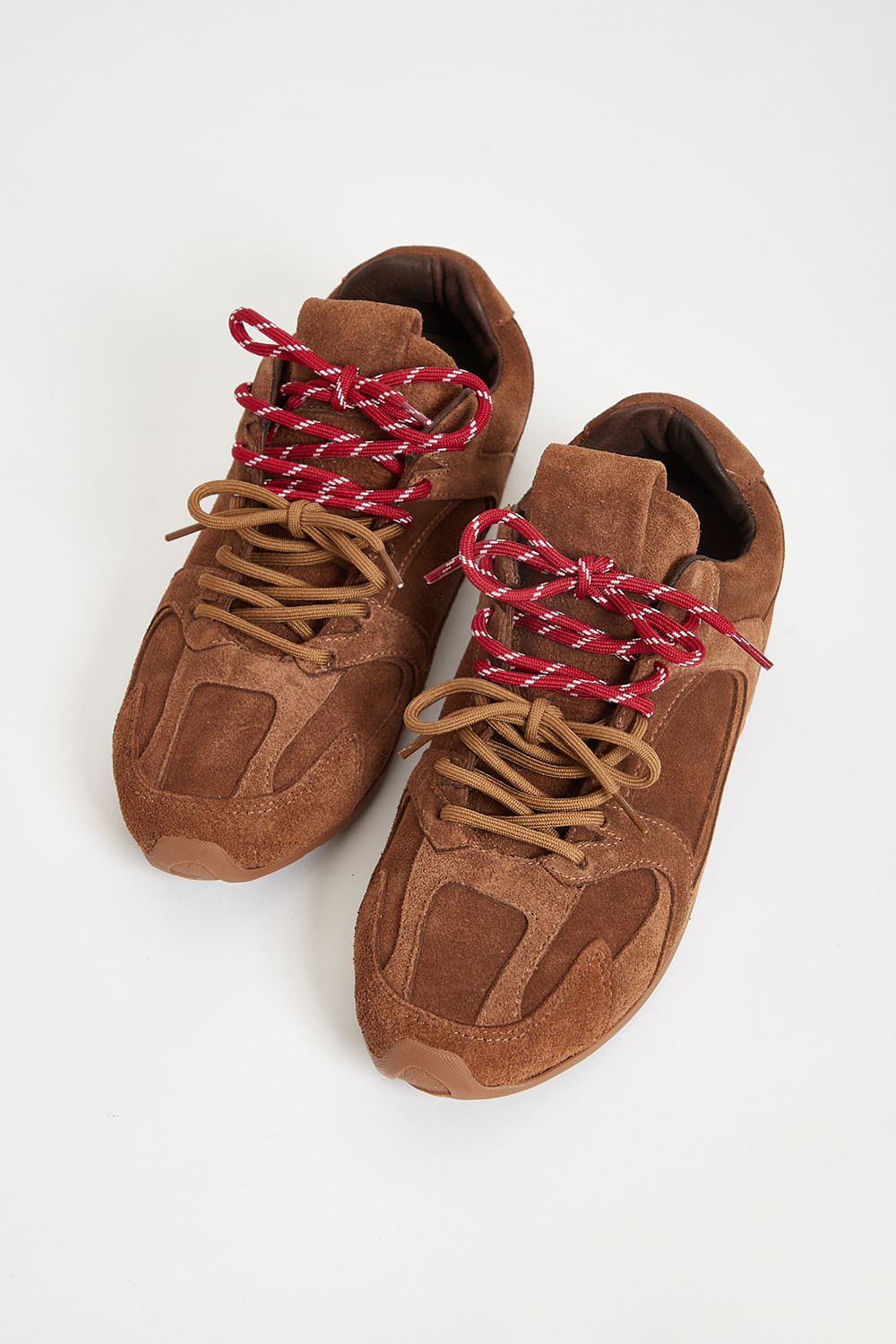 Zapatilla retro