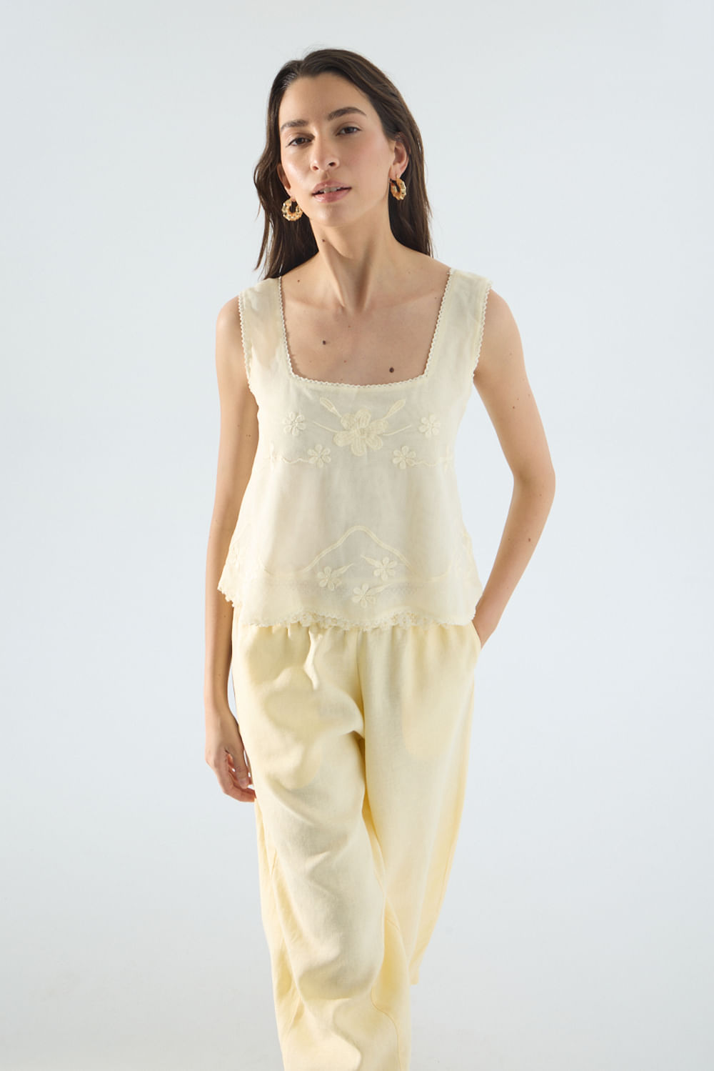 Top garment dyed aqua
