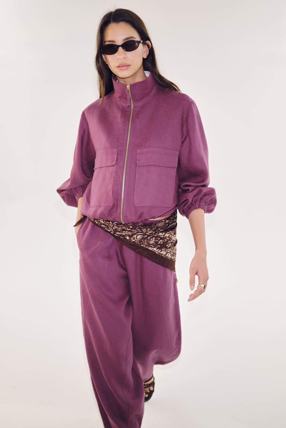Chaqueta bomber lino roses