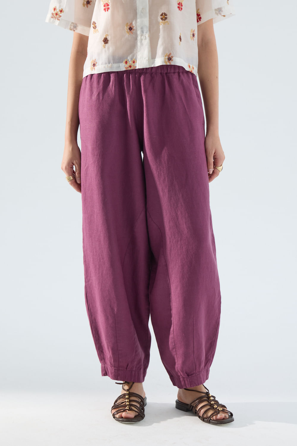 Pantalón barrel lino roses de Portsaidsaa — imagen 2