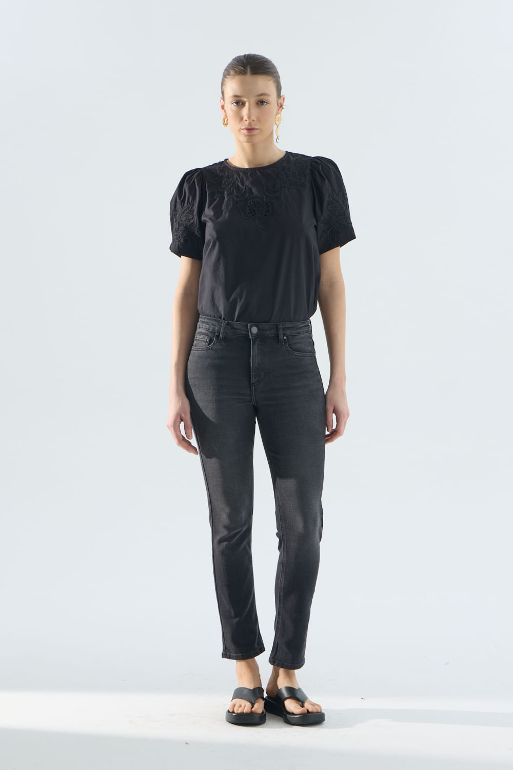 Jean Ohnest slim adela
