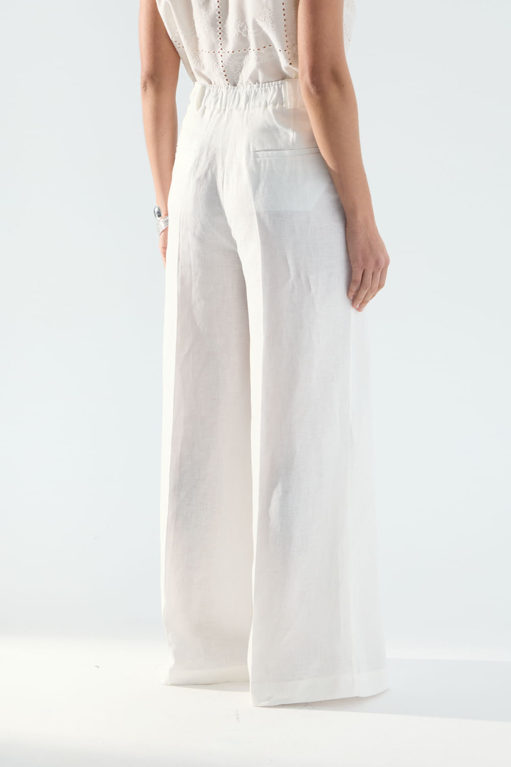 Pantalón lino Wige Leg Bowie de Portsaidsaa — imagen 4
